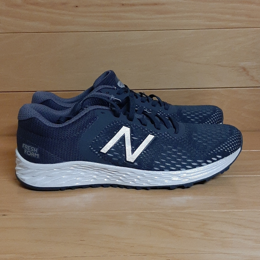 New Balance Fresh Foam Arishi Size 7 Blue Silver